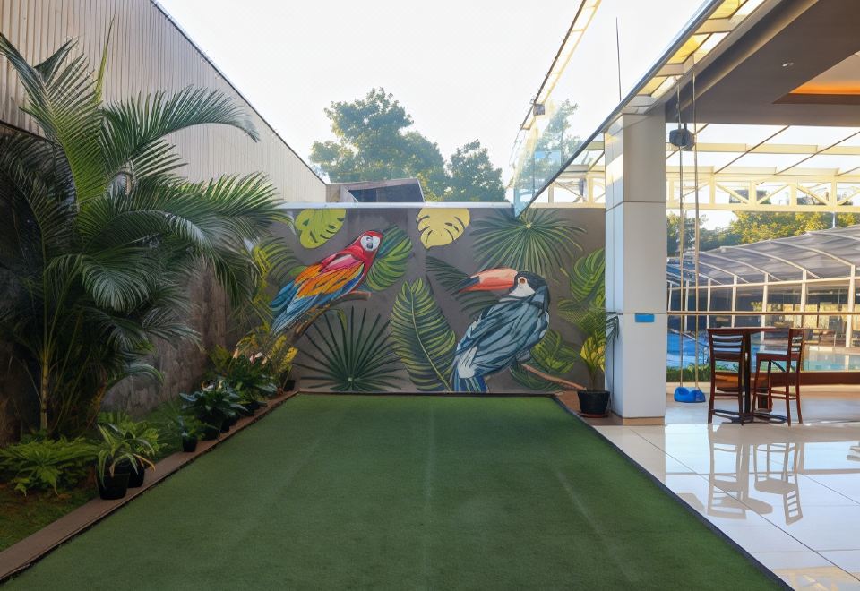 Oasis Siliwangi Sport Hotel