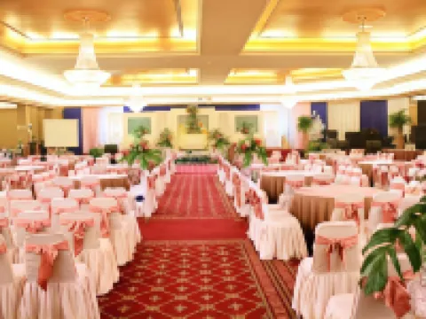 Danau Toba Hotel International Hotels in Medan