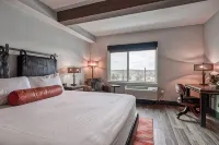 Bunk House Hotels in Madras