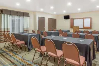 Hawthorn Suites by Wyndham Las Vegas/Henderson فنادق في Boulder City