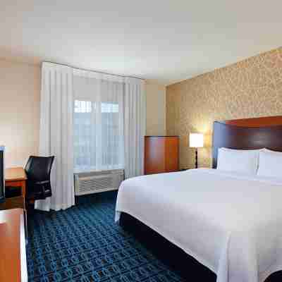 Fairfield Inn & Suites Los Angeles West Covina Rooms