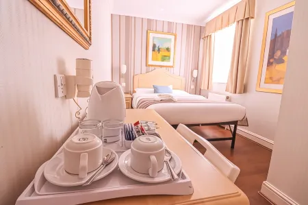 Fairway Hotel