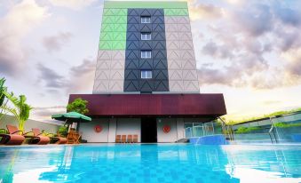 Ayola First Point Hotel Pekanbaru