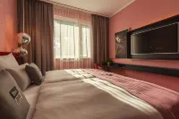 Holiday Inn - the niu, Loco Munich North Hotels near English Garden
