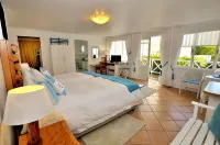 Brenton Beach House Hotels in Brenton-on-Sea