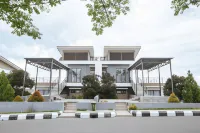 Villa Sutan Raja Palu Các khách sạn ở 