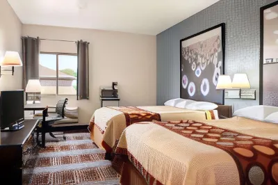 Super 8 by Wyndham Holton Hotels in Lincoln Township