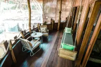 Gili Treehouse