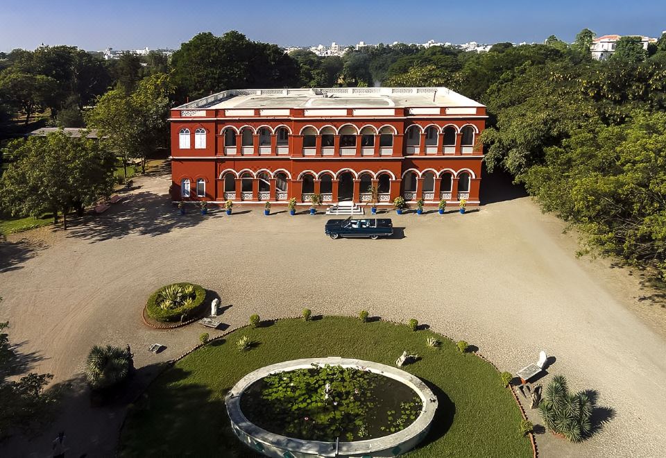 hotel overview picture
