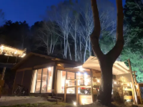 Glamping la Fonte 甲州のホテル