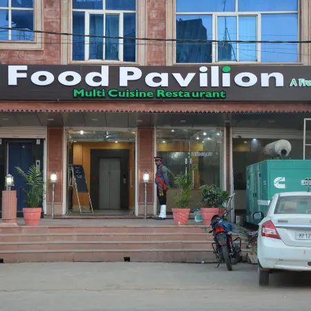 Hotel Vishnu Vilas