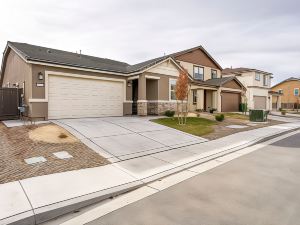 Stylish Sleek 4Br Nevada Home Near Downtown Reno