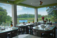 Resort Neel Nirjan !! Best Family Couple Friendly Family Resort!! Hotels in Bīrbhūm