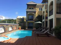 Villa Narmada - Pools