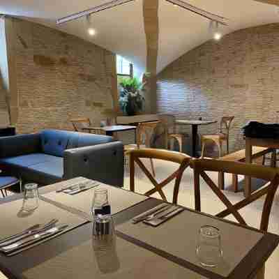 La Maison Verneuil Hotel et Restaurant Dining/Meeting Rooms