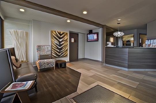 호텔 누벨 프롱티에