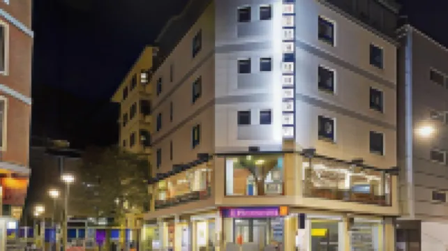 阿斯頓飯店 羅通達廣場附近的飯店