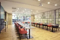 Hôtel Mercure Paris Saint-Ouen Hotels in Saint-Ouen
