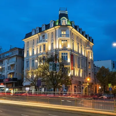 Boutique Splendid Hotel Hoteles cerca de Estadio Spartak