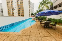 Royal Golden Hotel - Savassi - С бассейном