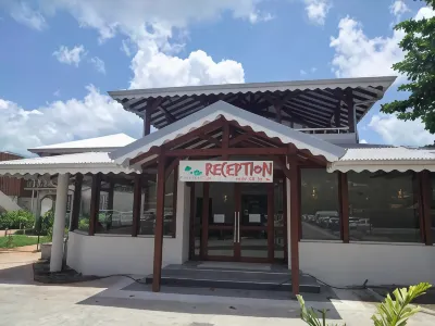 Courbaril Résidence Hotels near Mangofil Martinique