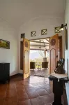 Shanty's House Hotels in Bumiaji