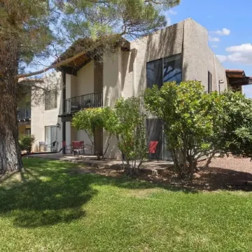 Prickly Pearadise: 3-Bedroom Condo in Sedona with Hot Tubs, Pool & Tennis