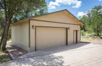 Wifi, Hot Tub, Zip Line, Fire Pit, Huge Patio, Deck, Balcony & Clubhouse Garage