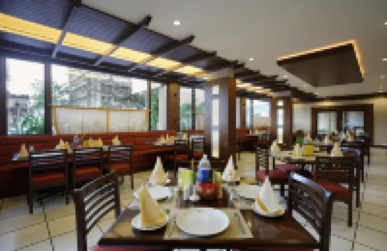 Express Towers Hotel