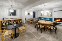 Kenta Mountain Hotel & Gastrobar