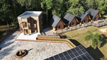 Villaggio Dos Vinhedos Отели в г. Гарибалди