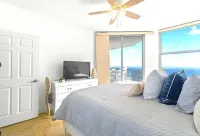 10th Floor Sweeping Views of the Gulf. Steps from Beach Access.