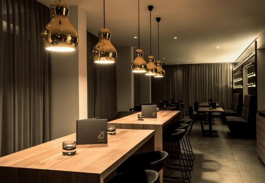 3. 막시밀리안 부티..