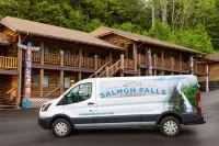 Salmon Falls Resort