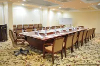 The Royal Garden Hotel