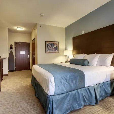Cobblestone Inn & Suites - Fort Dodge