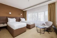 Crystal Palace Hotel