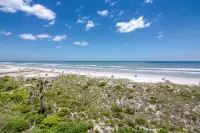 Breathtaking Balcony and Ocean View - Incredible Vibrant Suite Hotels in Crescent Beach