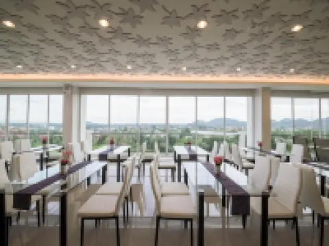 โรงแรมเดอะ ศิลา ศรีราชา โรงแรมในเทศบาลนครแหลมฉบัง