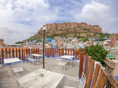 Kings Retreat Jodhpur Отели рядом с достопримечательностью «Мерангар Форт»