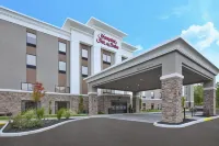 Hampton Inn & Suites Cleveland/Oakwood Village Hotels in Solon