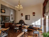 Casa Joaquin Boutique Hotel Hotels near Foch Square