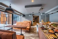 Bristol Hotel and Spa Bakuriani - breakfast