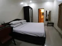 Hotel Ritz Hotels in Pune