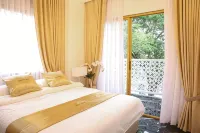 The Royal Club Hotel and Resorts Hotels in Pampanga