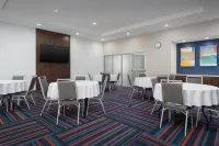 Hampton Inn and Suites by Hilton Naples South Hotels in Lely Resort