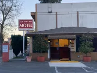 Sun Valley Inn Hotels in Pleasant Hill