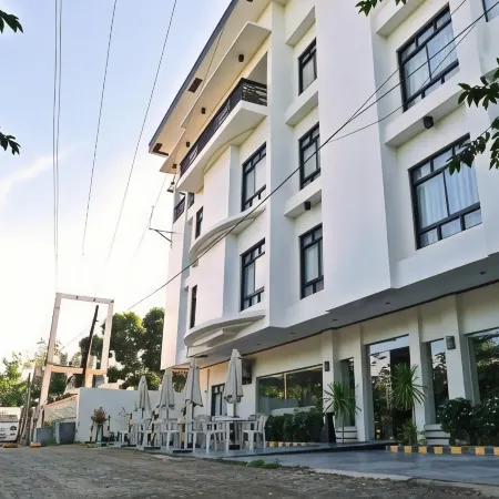 Ipil Suites Puerto Princesa