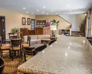 Rodeway Inn & Suites Near Okoboji Lake