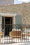 Le Prieuré - Château La Martinette Hotels in Taradeau